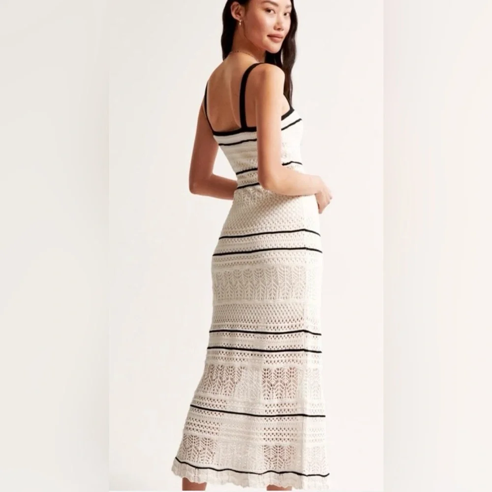 Abercrombie & Fitch Crochet-Style Boho Maxi Dress – Cream & Black
